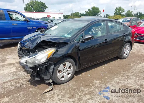 2015 Kia Forte Lx z USA, uszkodzony, nr VIN KNAFK4A62F5436534